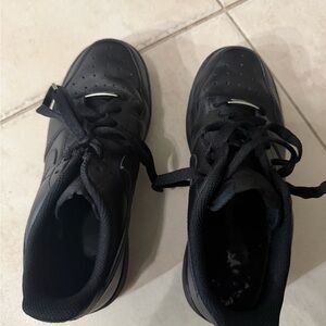 Nike Black Sneakers